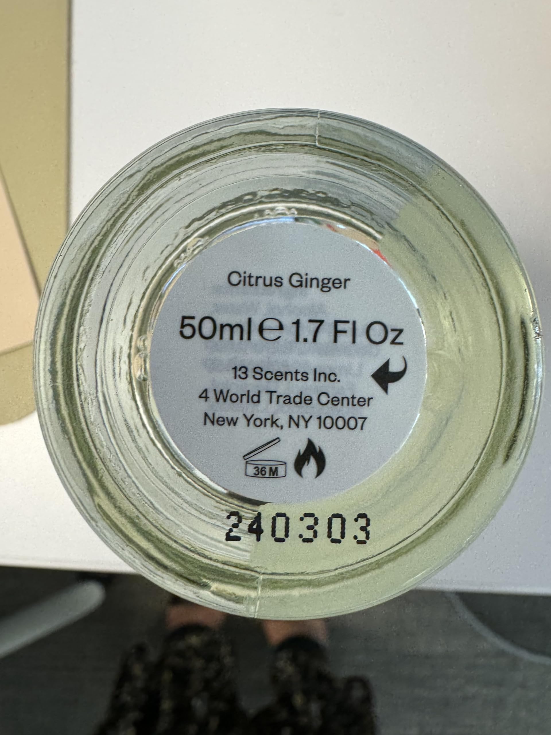 Dossier Citrus Ginger vegan and paraben-free labeling communicates ethics.