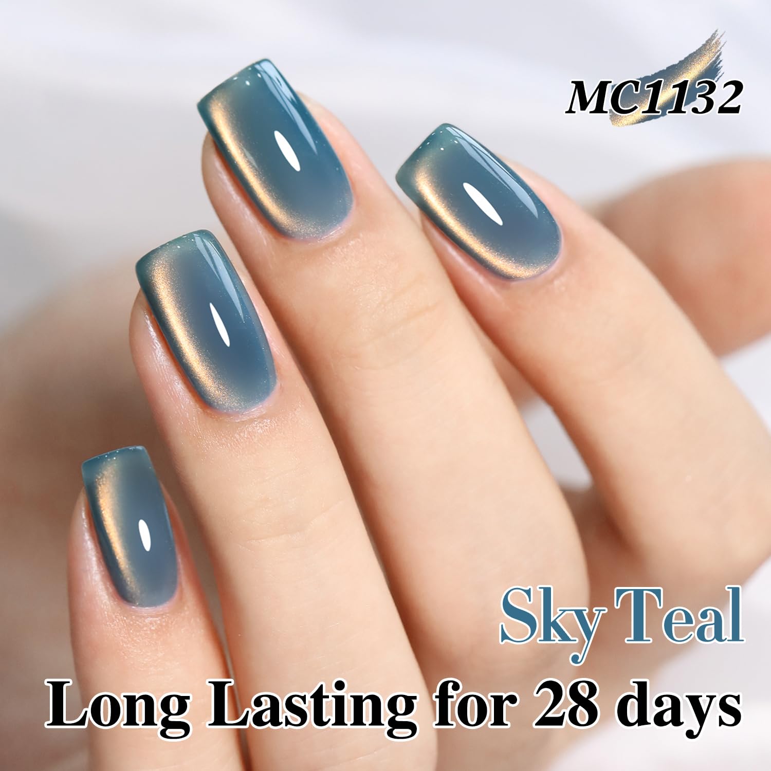 Double Rhythm holographic reflective effect on cat eye polish
