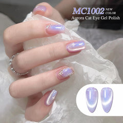 Double Rhythm magnetic tool demonstrating cat eye effect for nail art.