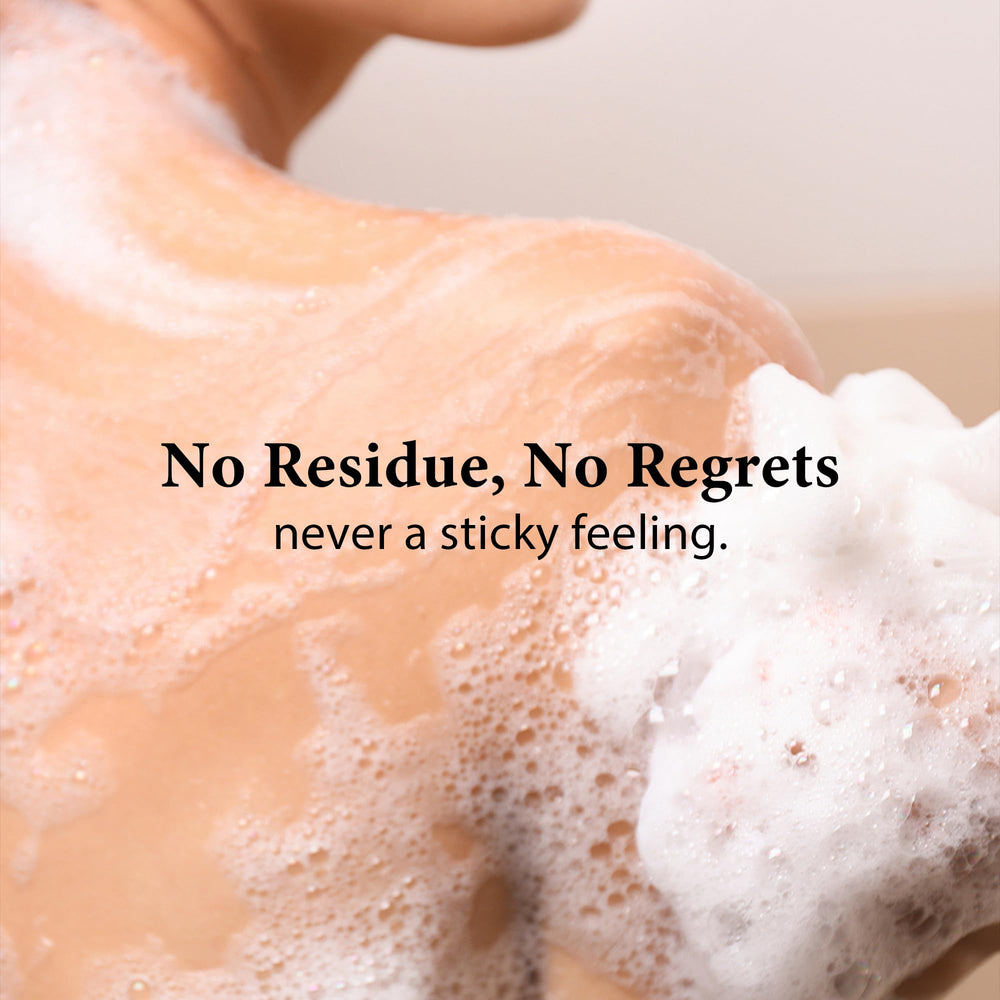 Dr. Healdy Sweet Orange & Cedar liquid texture reveals smooth, skin-friendly cleanser