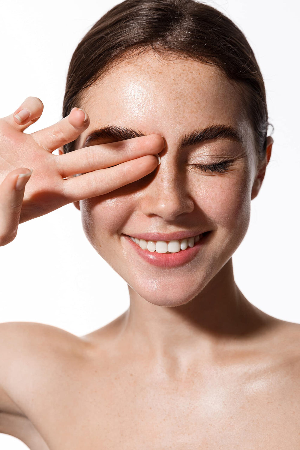 Dr Joe Lab Vitamin E Oil's rich liquid texture for versatile use.