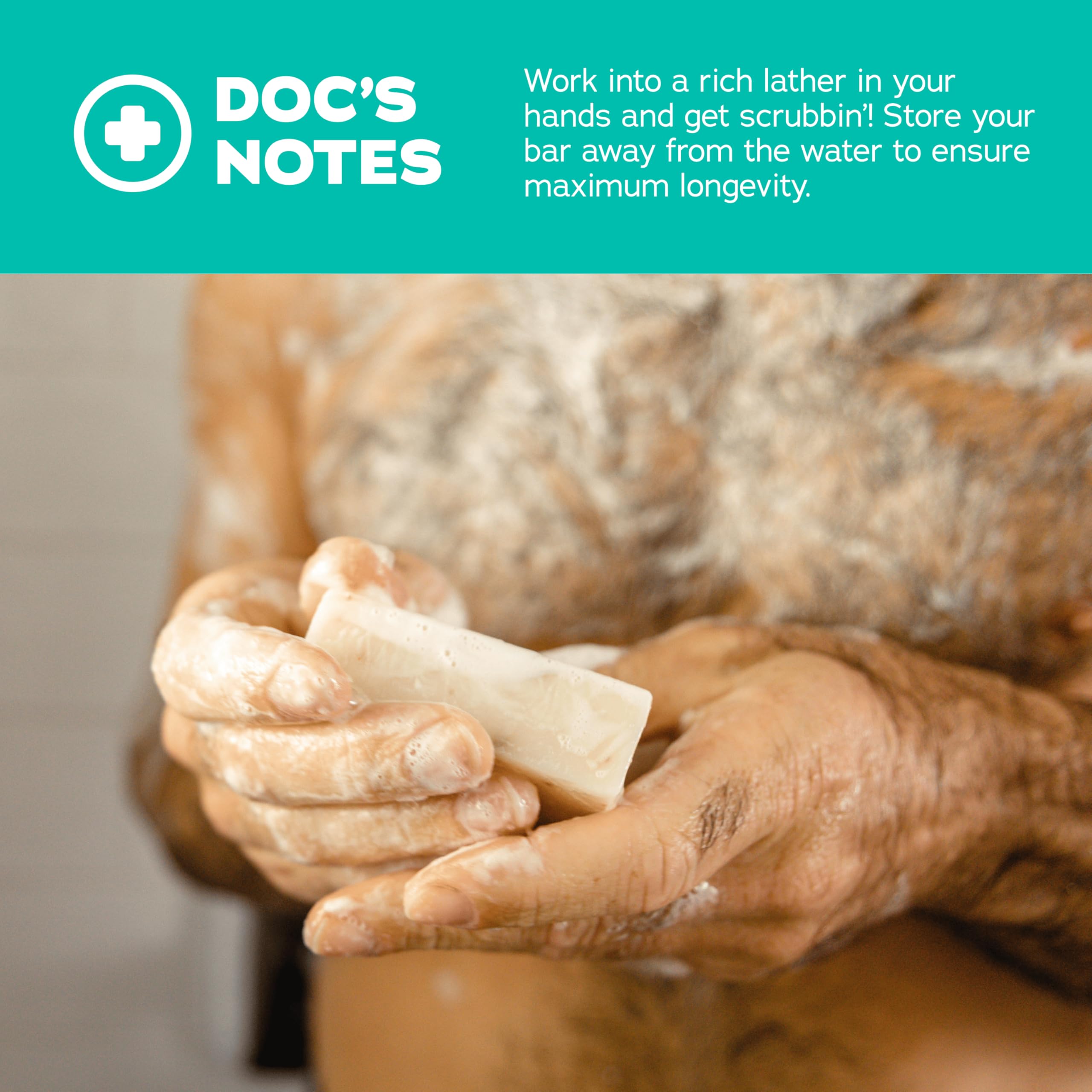 Dr. Squatch Coconut Castaway lather bubbles close-up for rich cleansing.