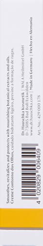 Dr Hauschka Daily Hydrating Eye Cream ingredients label showcases nurturing botanicals