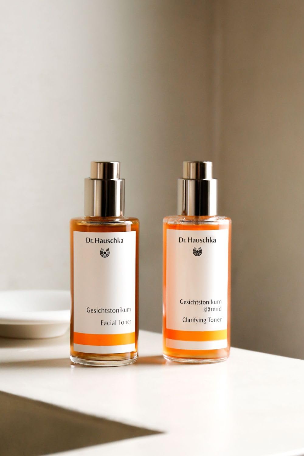 Dr Hauschka Facial Toner packaging box emphasizes clean design and eco-conscious packaging.