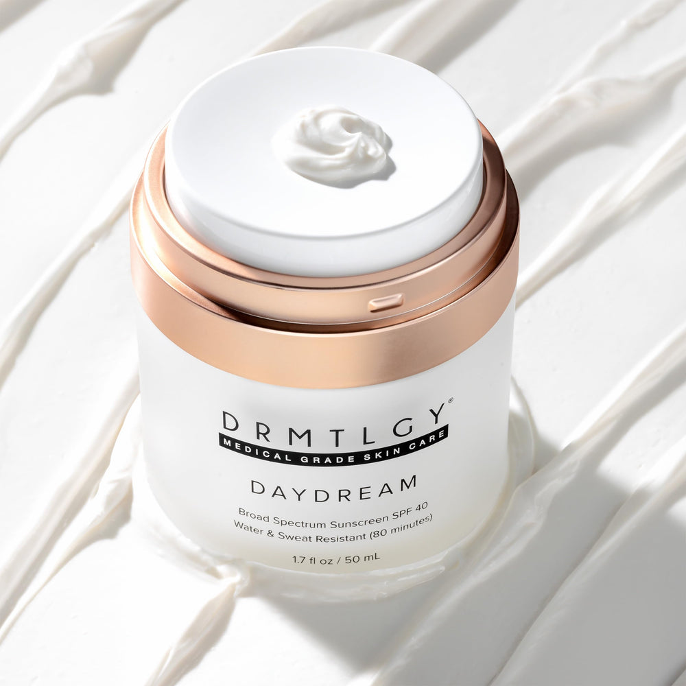 DRMTLGY Day Dream makeup-friendly finish suitable under foundation or tinted moisturizer.