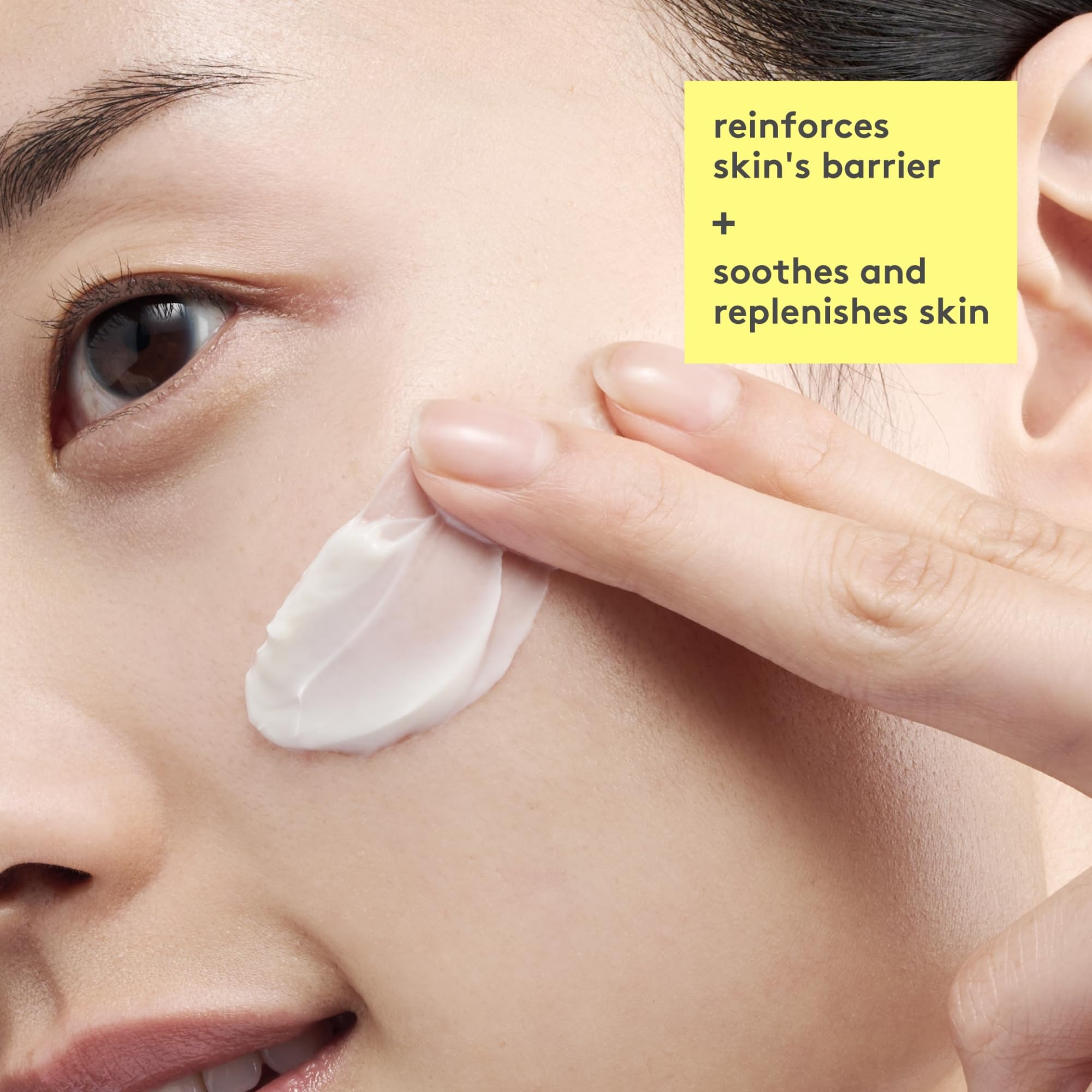 Drunk Elephant Lala Retro with antioxidant-rich green tea supports skin health.