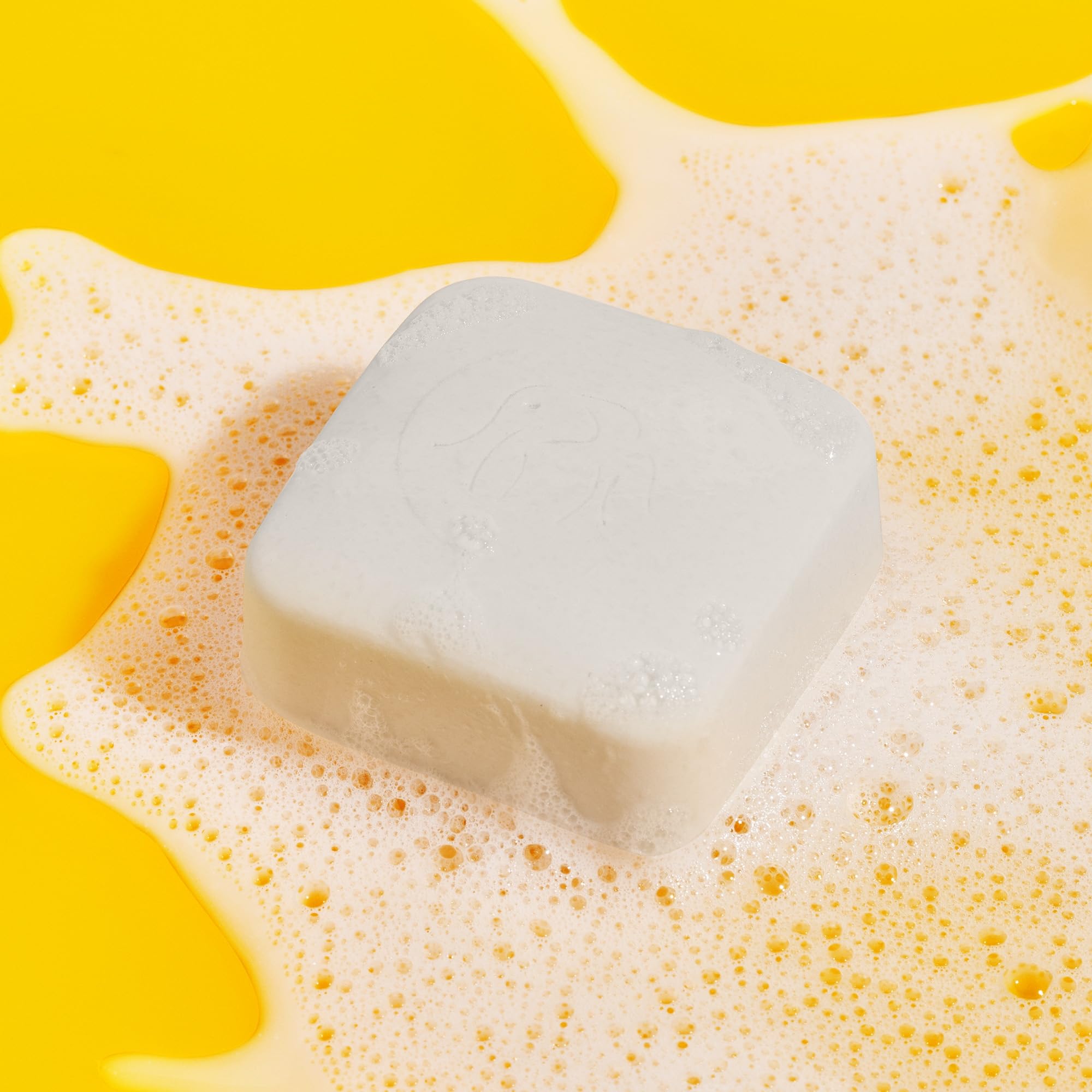 Drunk Elephant Pekee Bar marula oil glow closeup