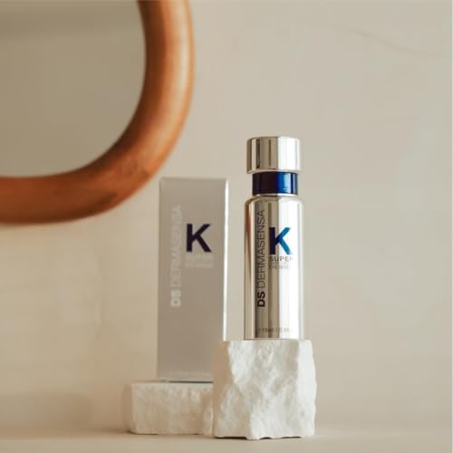 Vitamin K complex supports under-eye tone in DS Dermasensa serum