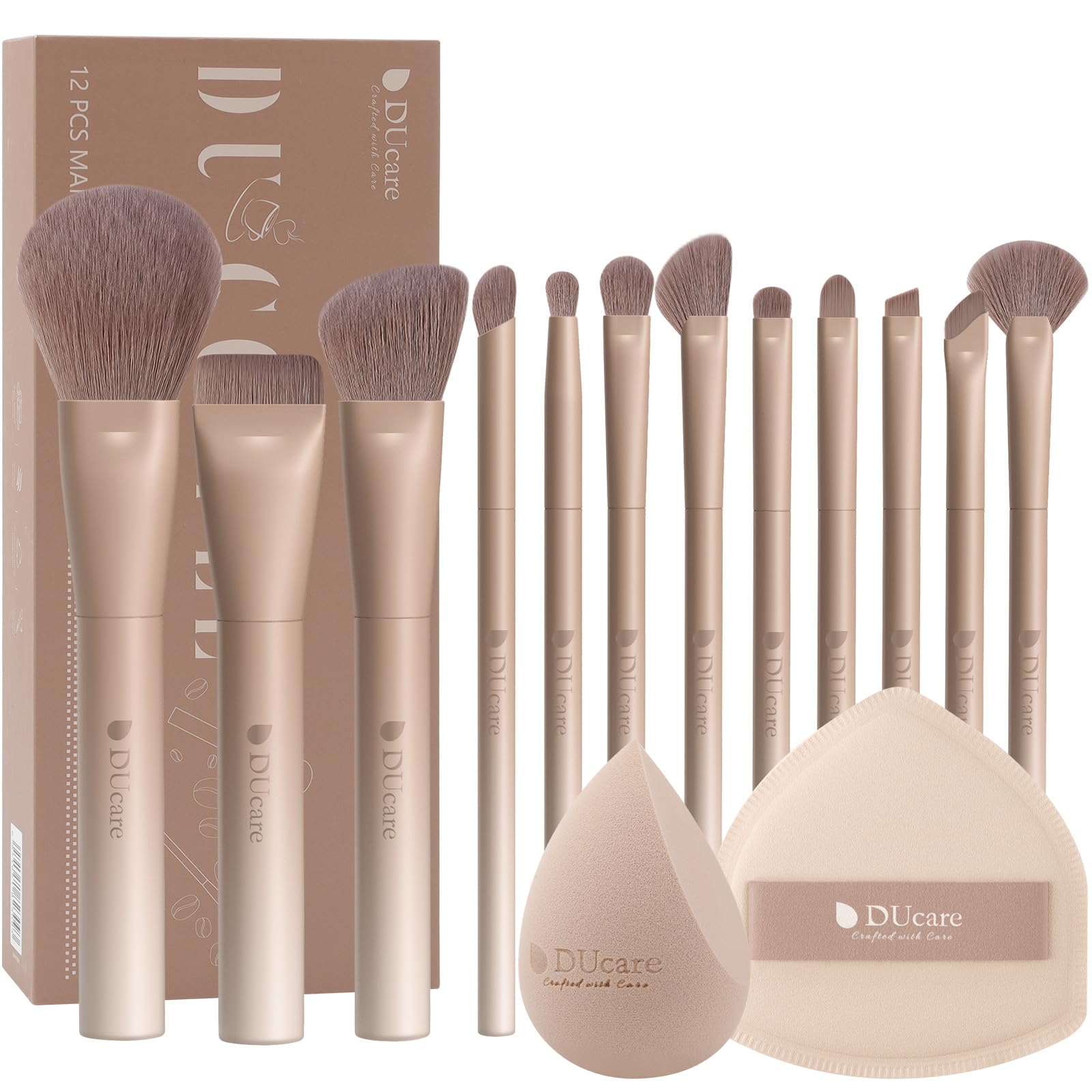 Ducare 14pcs Christmas makeup set in case, perfect for gifting and travel.