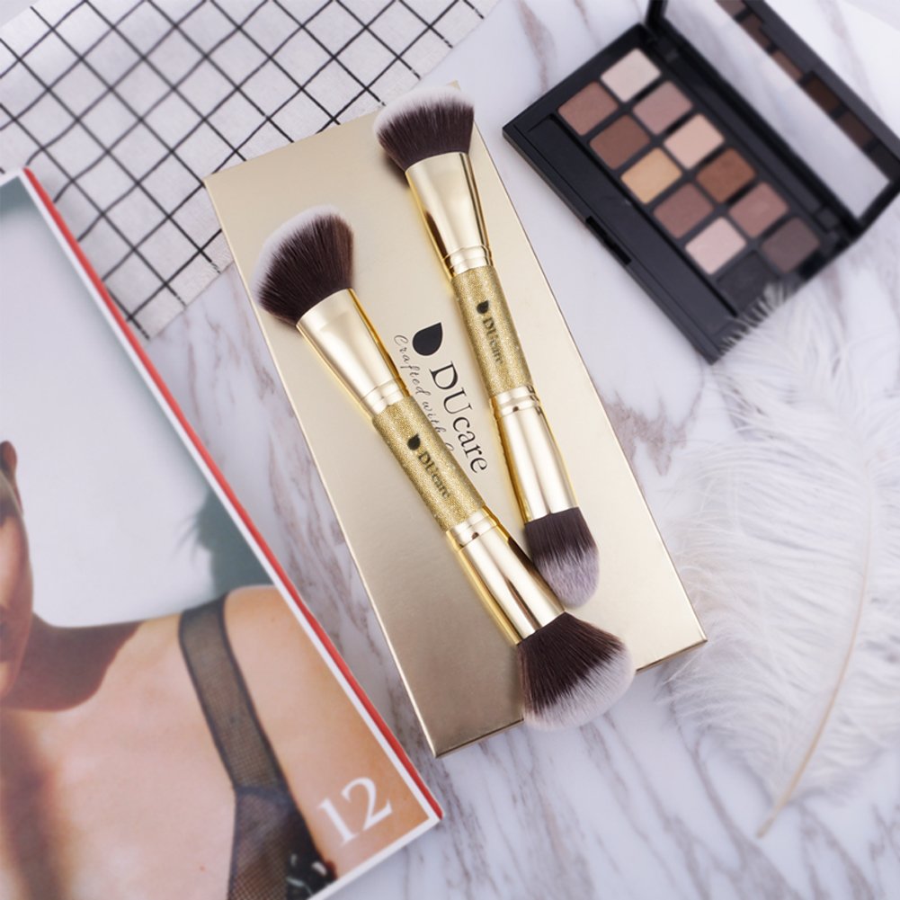 DUcare dense-domed-contour-brush delivers professional contour with seamless blending.