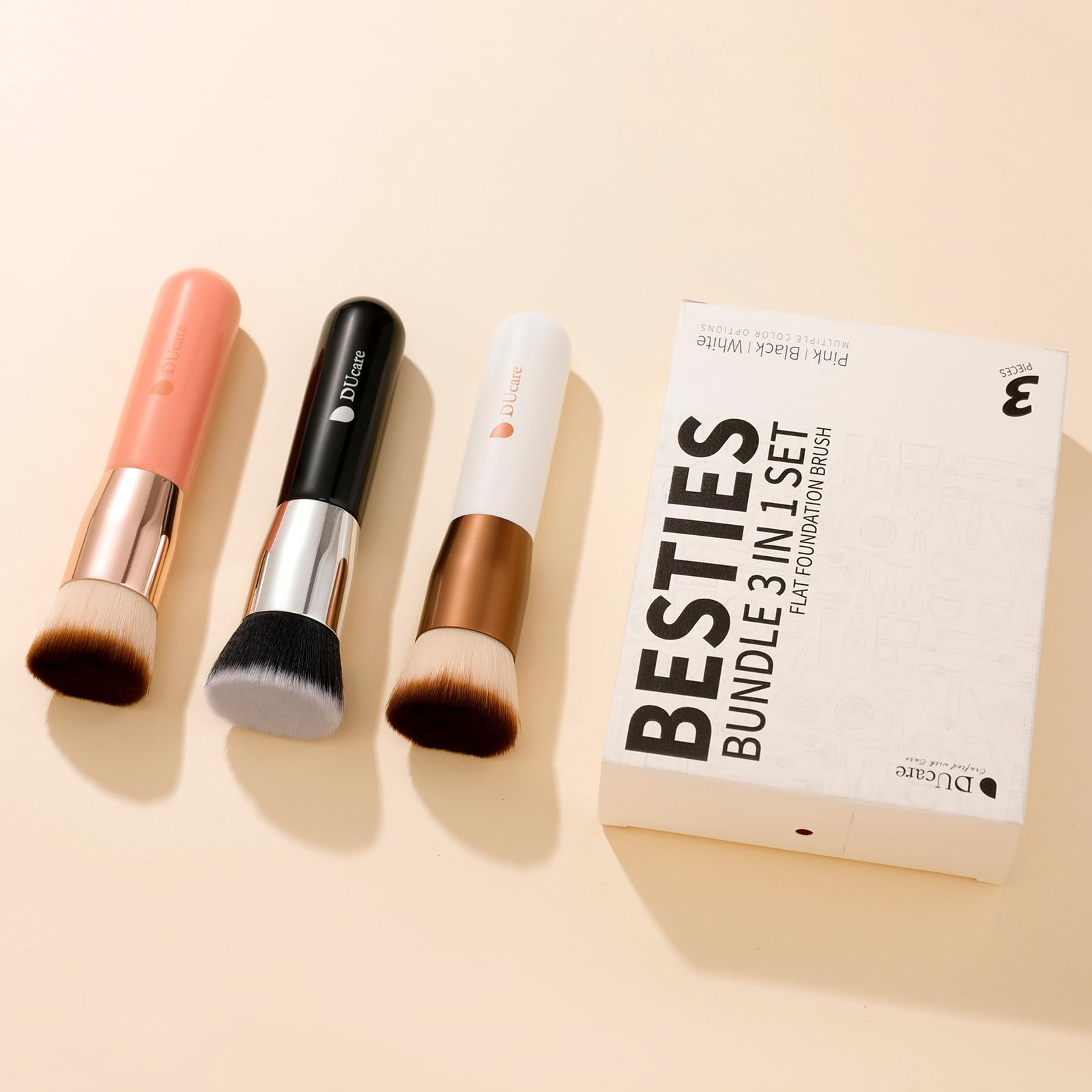 DUcare foundation brush seven-step manufacturing close-up signals durability and low shedding risk.