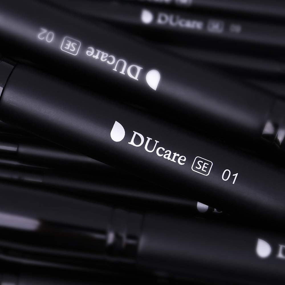 DUcare FSC-certified handles highlight eco-friendly craftsmanship and durability.
