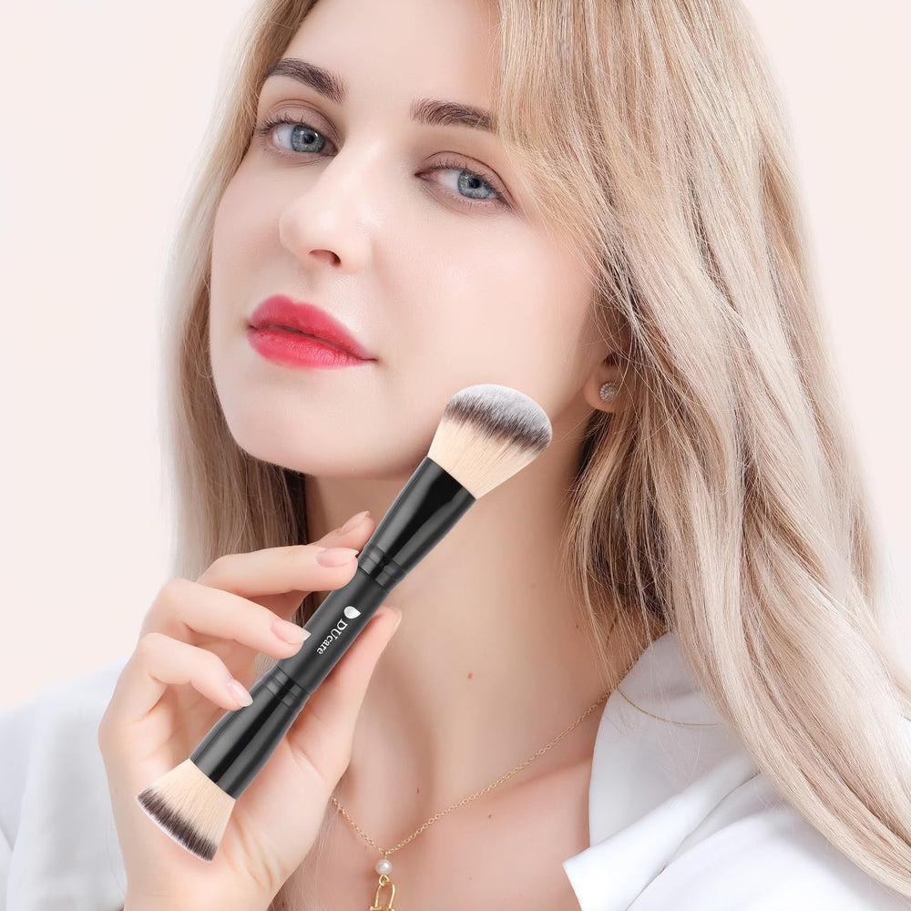 DUcare pointed powder brush applies powder precisely to set and brighten.