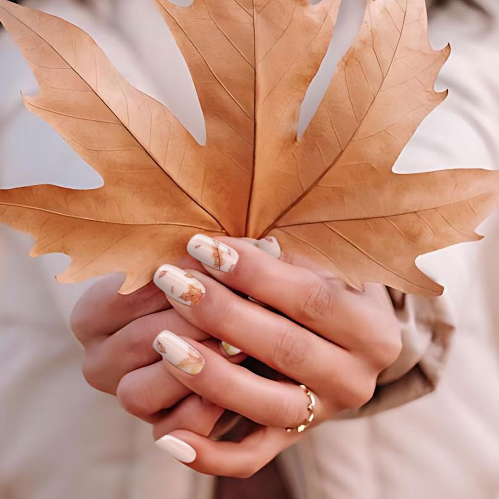 DUKASOU Cat's Eye Maple Leaf gel nail strips simple edge removal for clean tips.