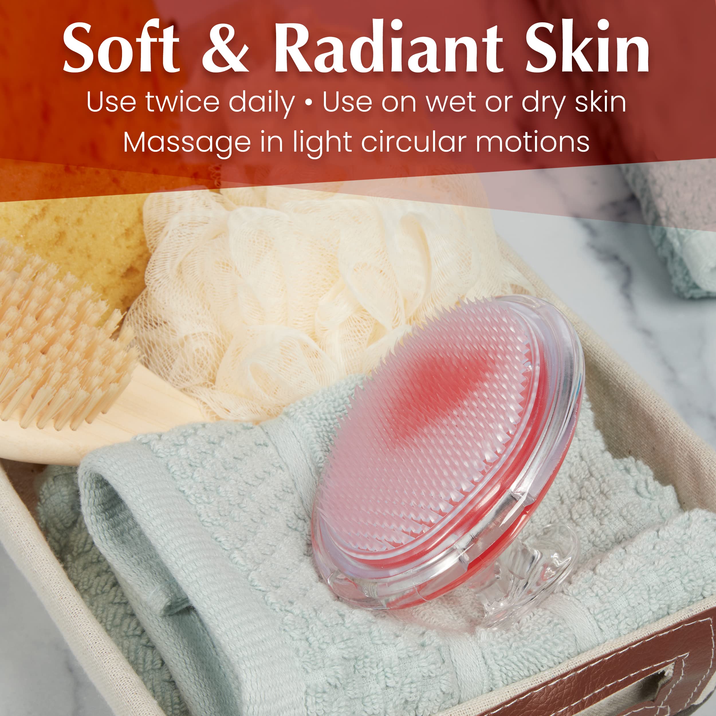 Dylonic 4x3-inch exfoliator in hand demonstrates easy handling.