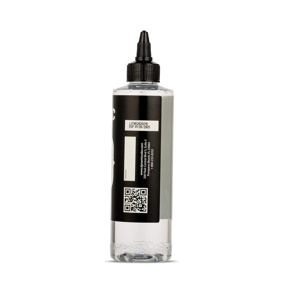 Dynamic Color Co No. 00 mixing solution in studio setup supports vibrant washes and smooth shading