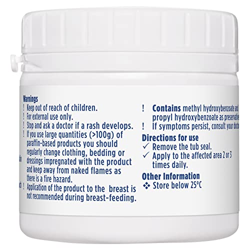 E45 Dermatological Cream texture close-up showing smooth, non-greasy formula for daily hydration.