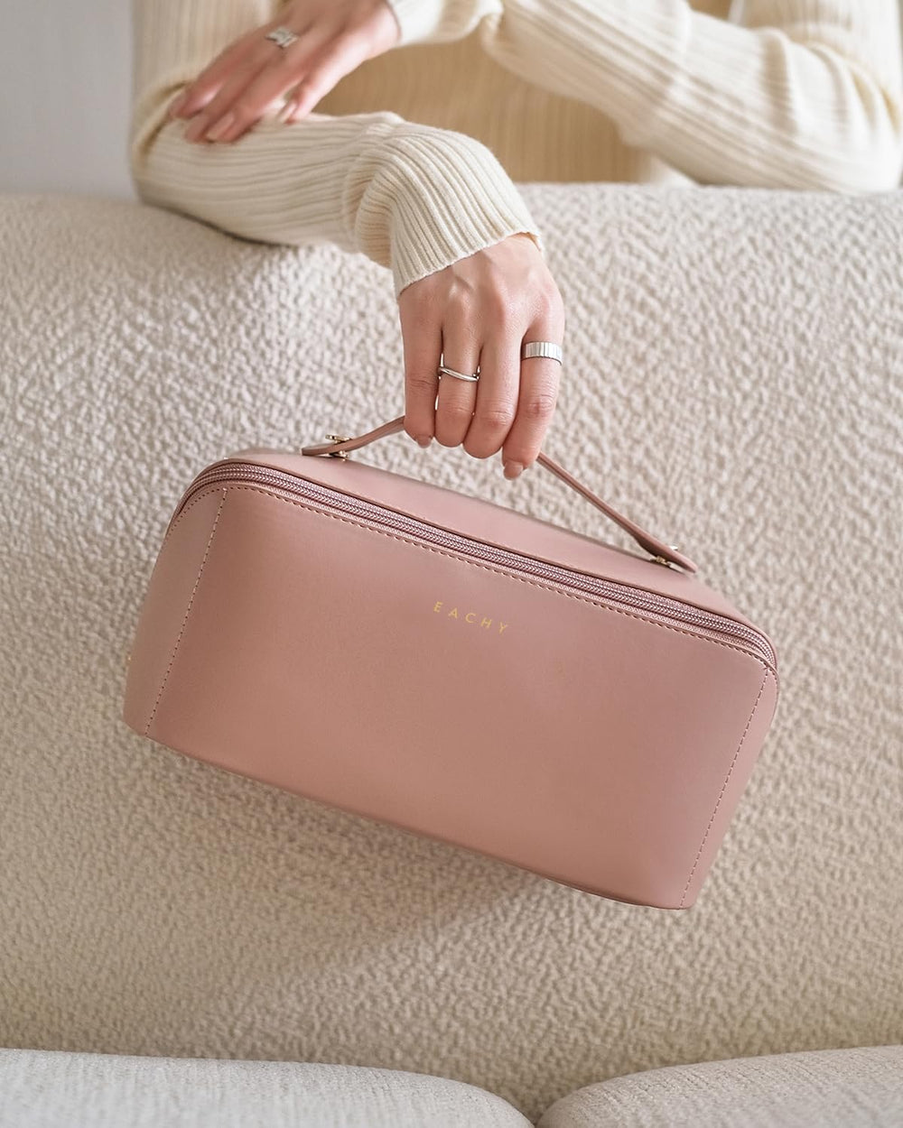 EACHY travel makeup bag gift-ready pink option.