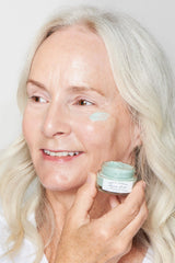 Earth Harbor AQUA AURA Blue Tansy blend image showing soothing, antioxidant-rich eye care.