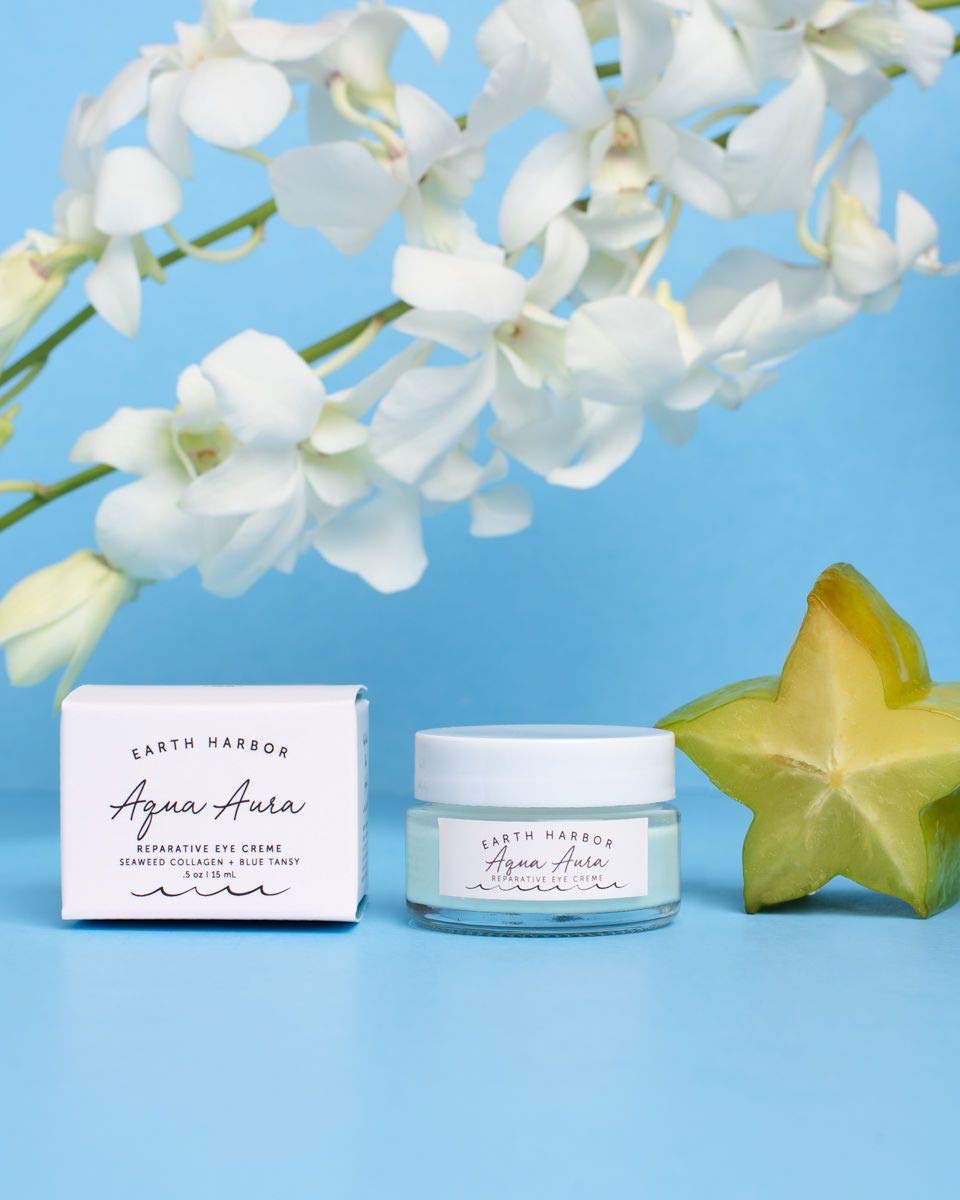 Earth Harbor AQUA AURA packaging detail emphasizes eco-friendly, small-batch production.