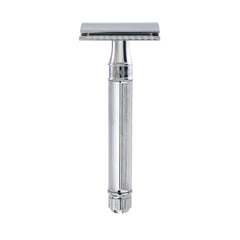 Edwin Jagger DE89LBLAMZ razor head close-up showing precision engineering for a smooth shave.