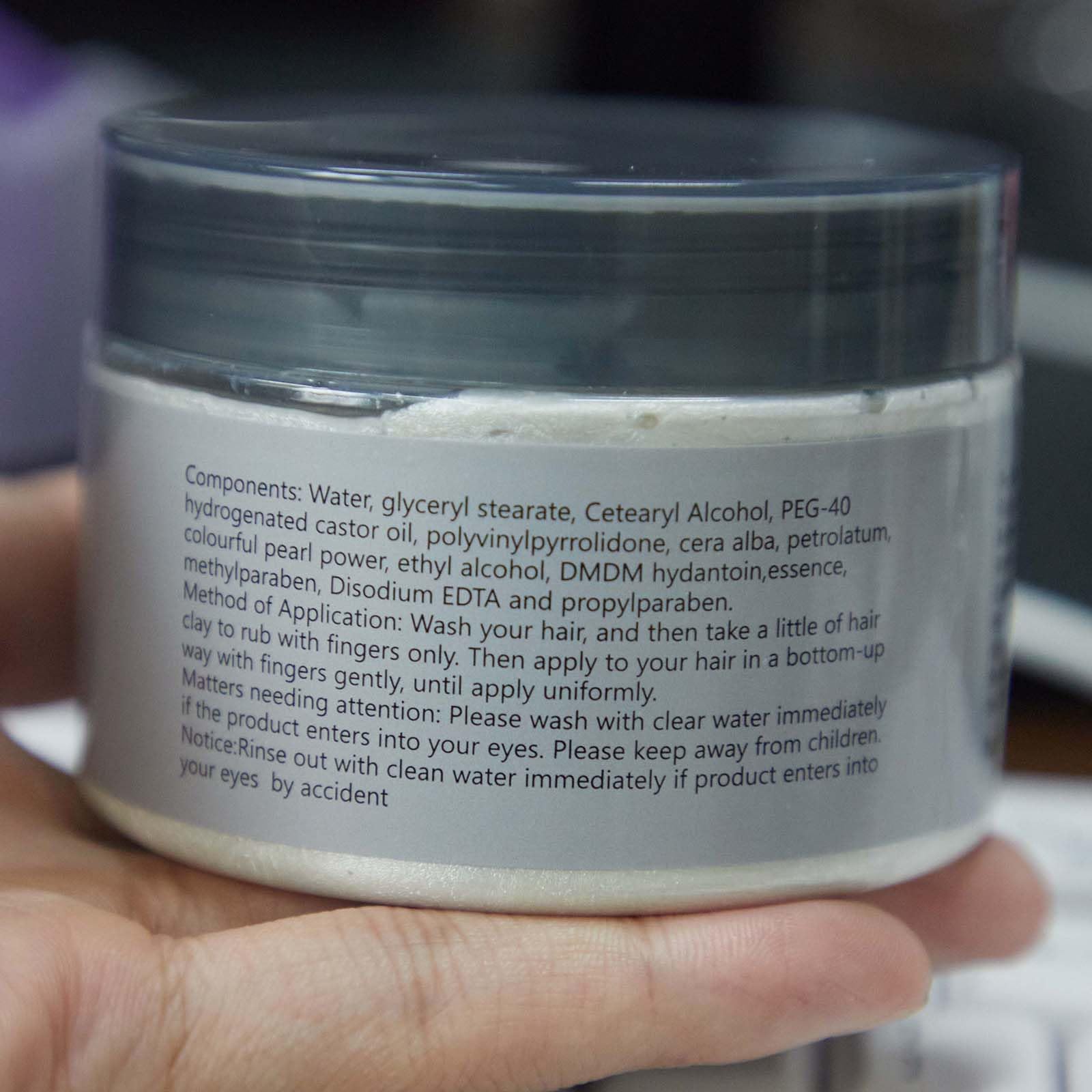 EFLY packaging image suggests eco-friendly natural ingredients and easy storage.