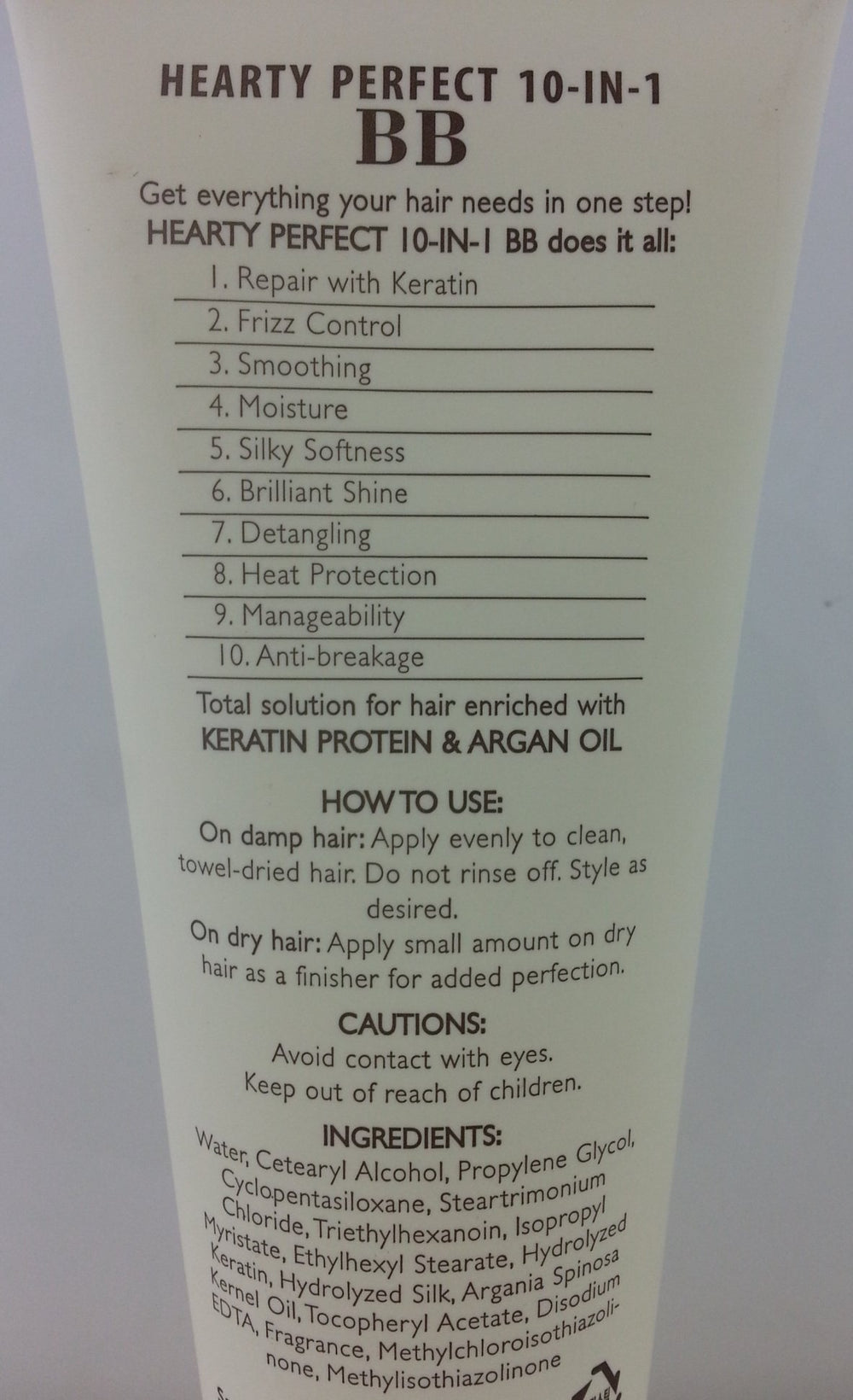 Elabore Hearty Perfect 10-in-1 BB fragrance-scene shows fresh scent for daily use.