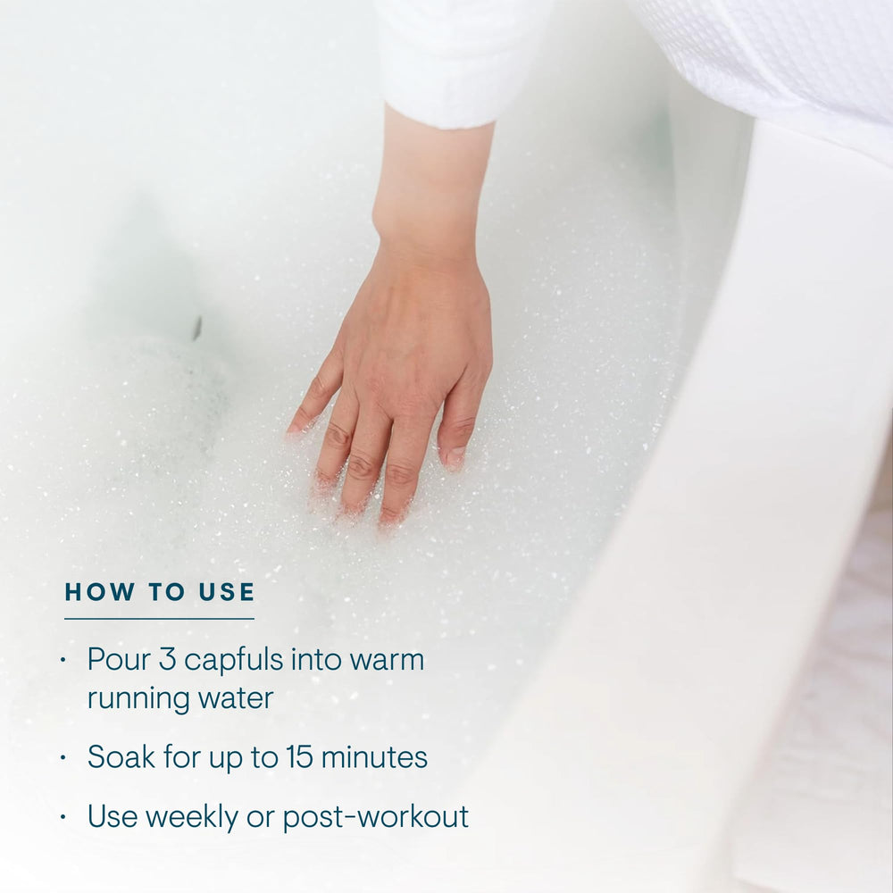ELEMIS Aching Muscle Super Soak creamy texture close-up ready to dissolve for a luxurious soak