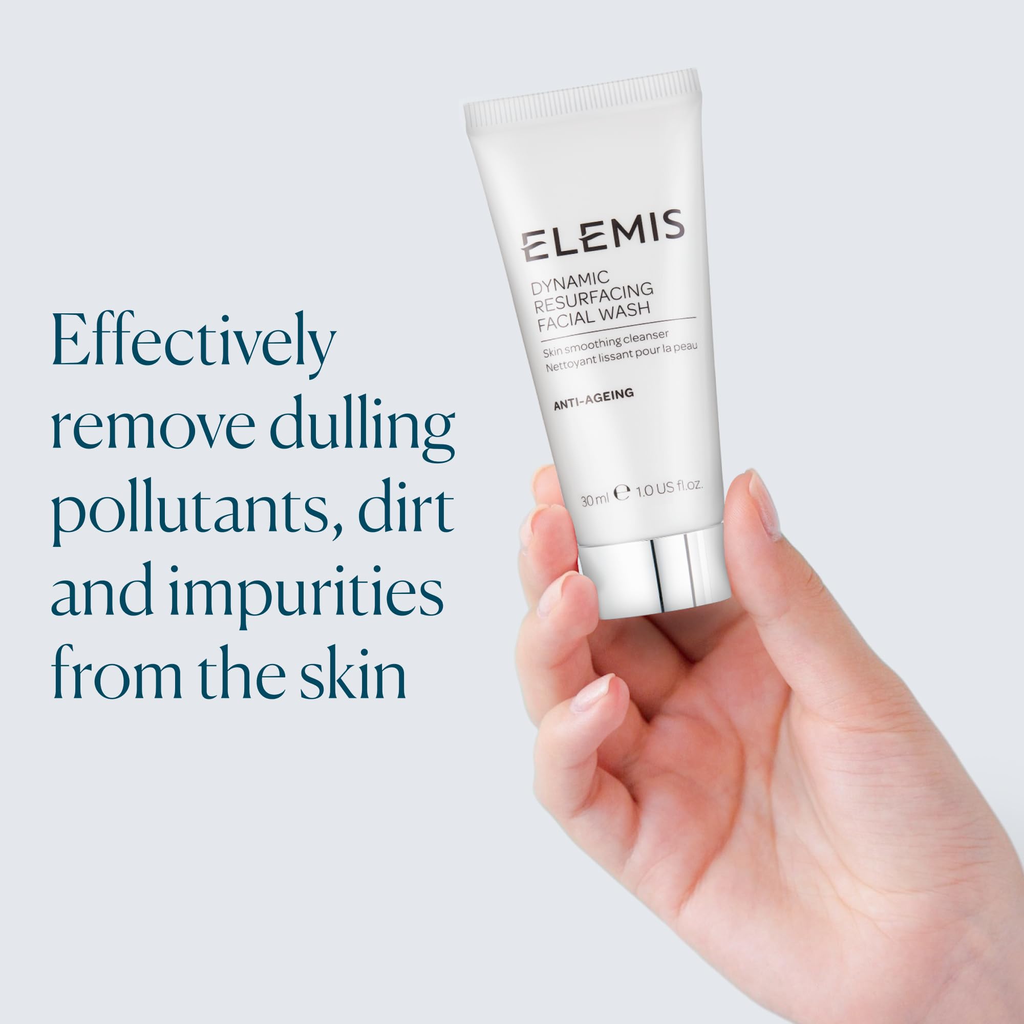 ELEMIS Dynamic Resurfacing Facial Wash foaming-lather showcases gentle cleansing and refreshing texture.