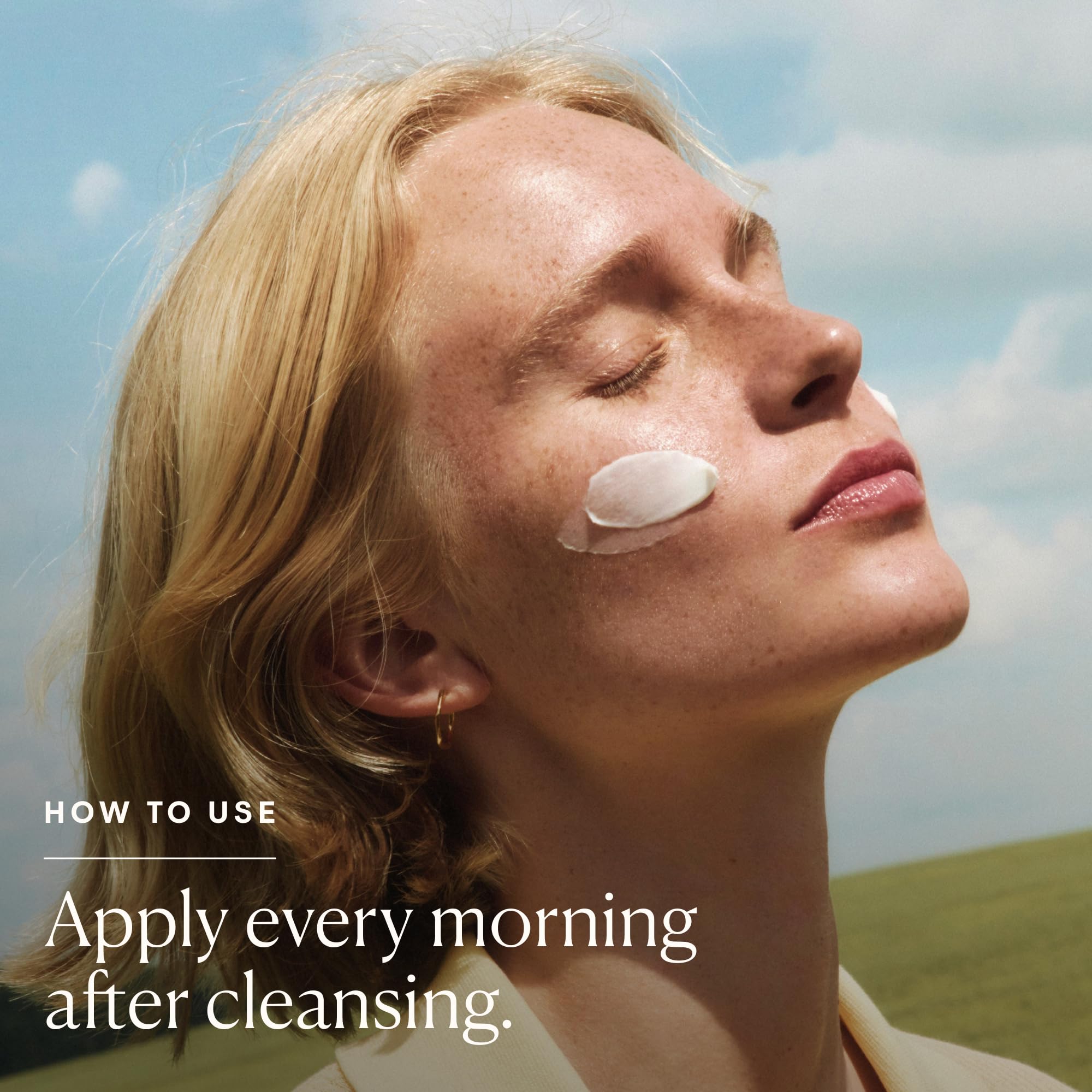 ELEMIS Pro-Collagen Marine Cream SPF 30 gel-to-cream texture in closeup.