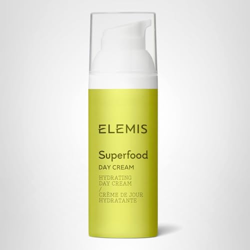 Finished glow after applying ELEMIS Superfood Day Cream on skin.
