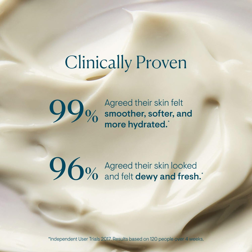 Goji berry close-up in ELEMIS Superfood Day Cream ingredients for antioxidants.
