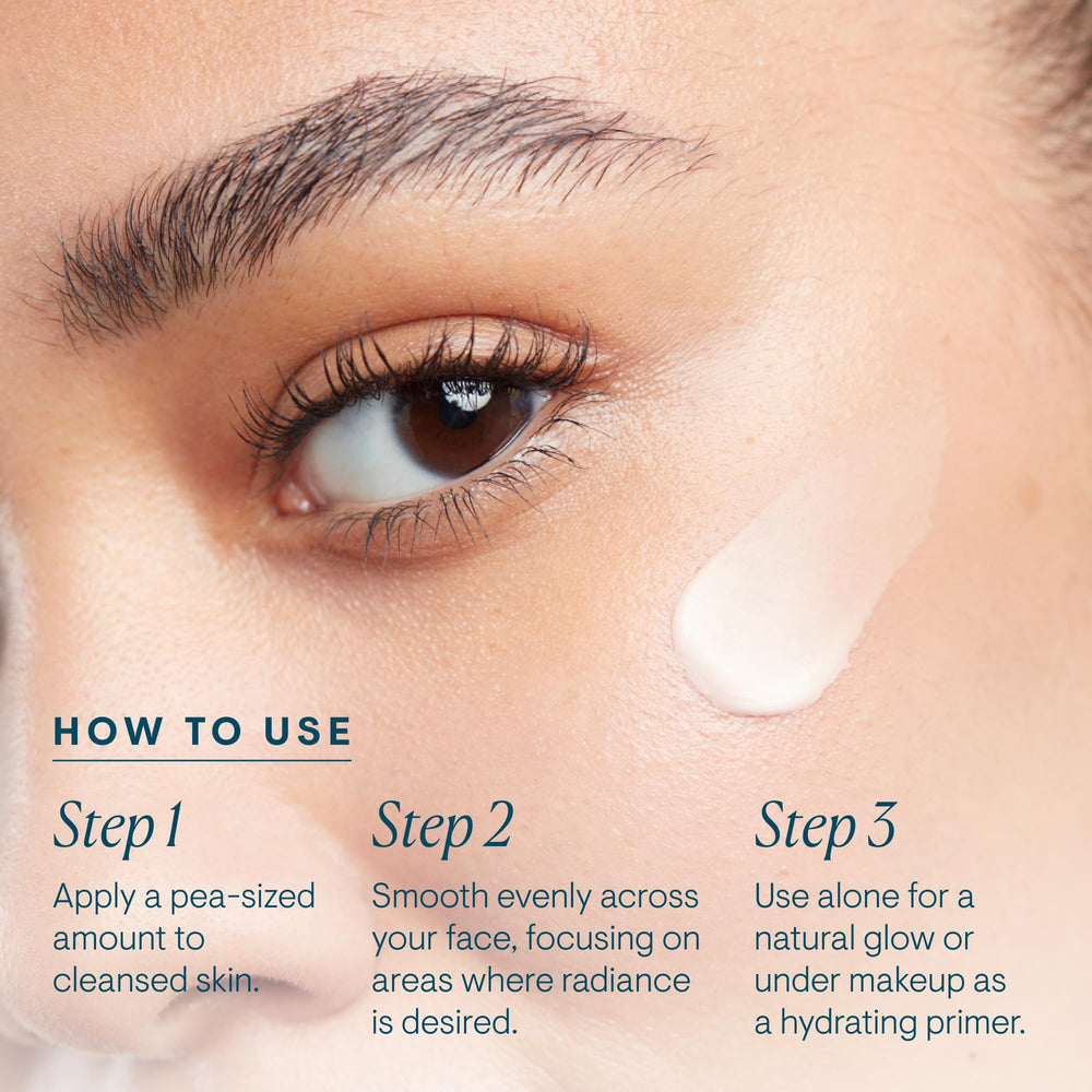 ELEMIS Superfood Glow Priming Moisturizer travel-kit ready for on-the-go skincare and glow.