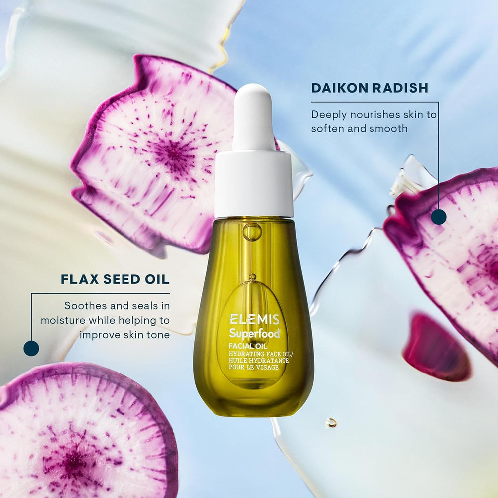 ELEMIS Superfood Oil texture shot illustrates quick-absorb, non-greasy finish