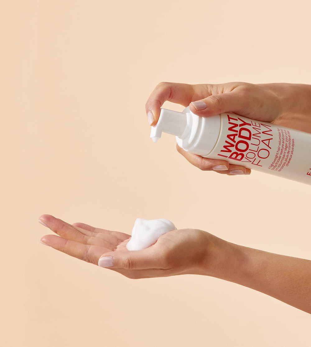 ELEVEN AUSTRALIA I Want Body Volume Foam damp-hair application shows root-to-end distribution