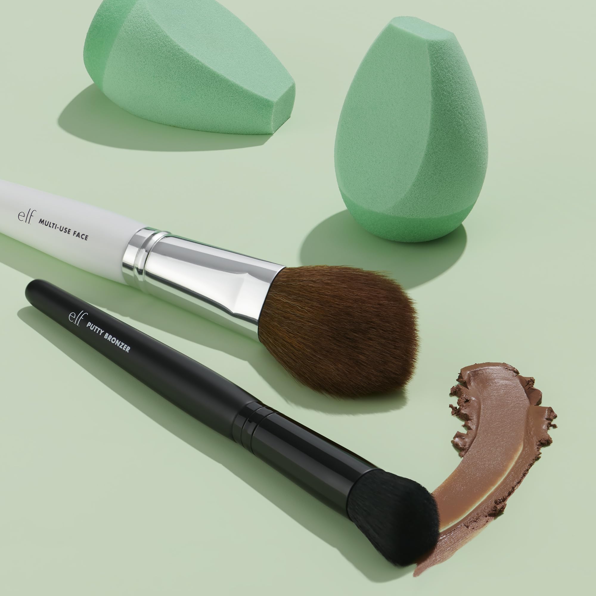 e.l.f. silicone bottom keeps foundation separate from sponge, reducing mess.
