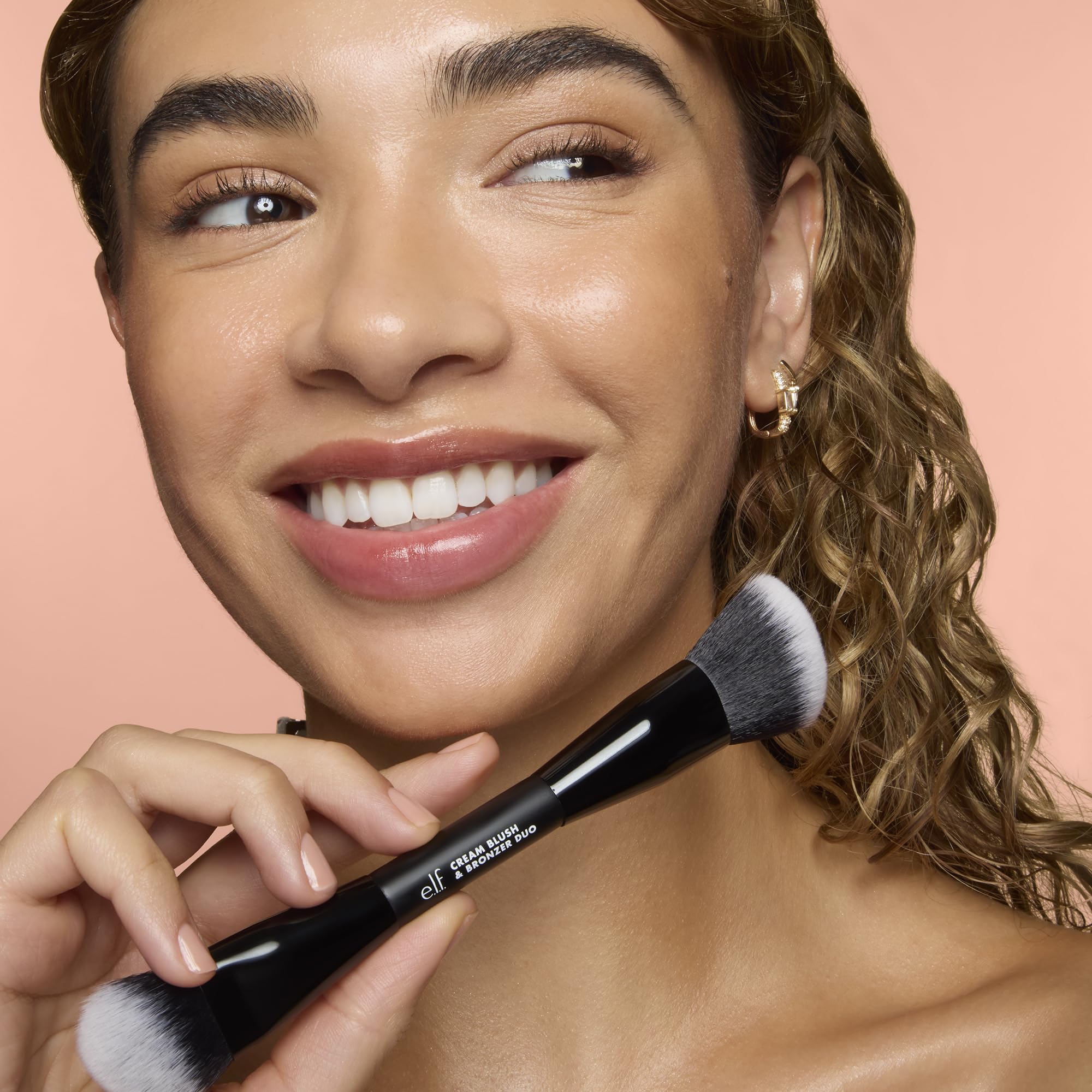 e.l.f. brush applying cream bronzer for natural sculpted definition