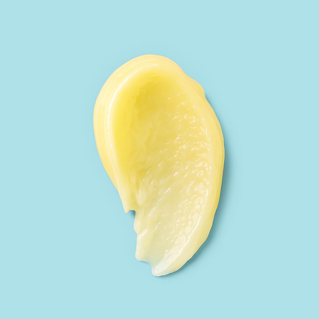 Elizabeth Mott Sure Thing Vitamin C Face Scrub heat-activation action demonstrates active cleansing