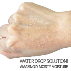 Swatch showing smooth spread of Elizavecca cream for hydration.