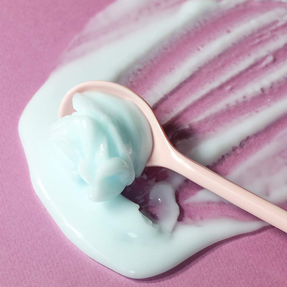 Elizavecca Moisture Hyaluronic Acid Memory Cream ingredients highlight adenosine and 50% hyaluronic acid.