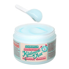 Elizavecca Moisture Hyaluronic Acid Memory Cream swatch on hand demonstrates quick absorption.