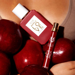 Ellis Brooklyn Apple Love vanilla note delivers creamy depth and longevity.