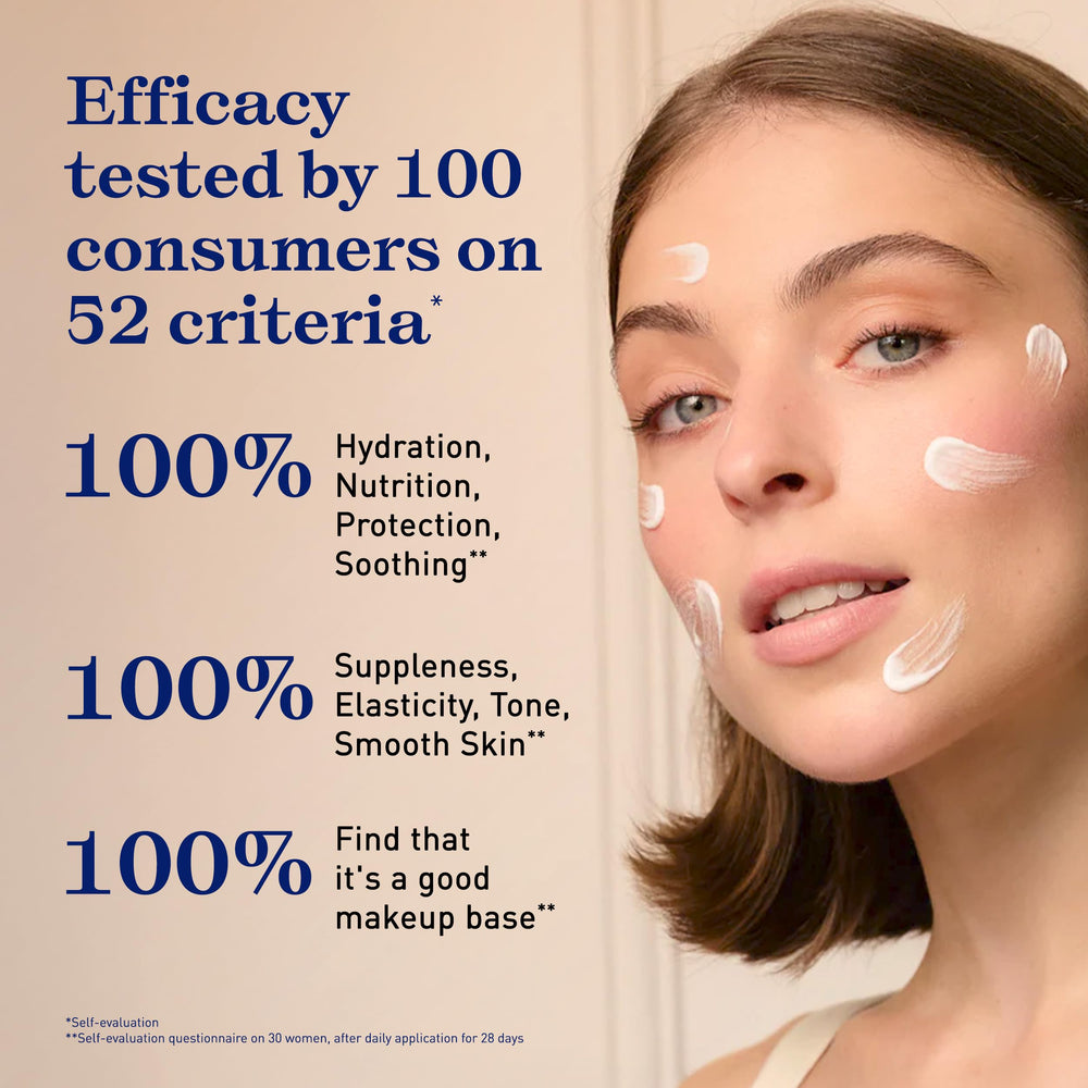 Embryolisse Lait-Crème Concentré with aloe vera for soothing hydration.