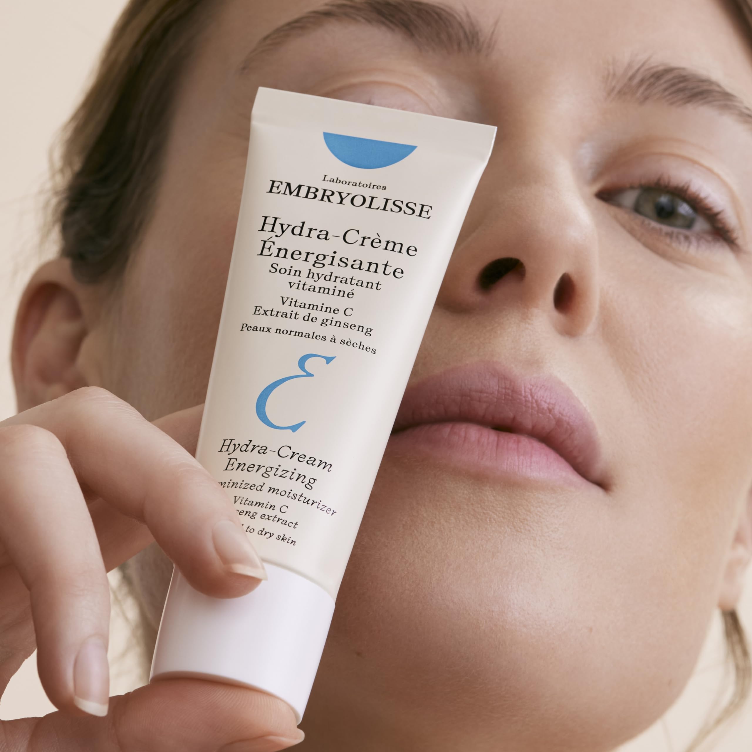Embryolisse Vitamin C Energizing moisture bottle with travel-friendly packaging.