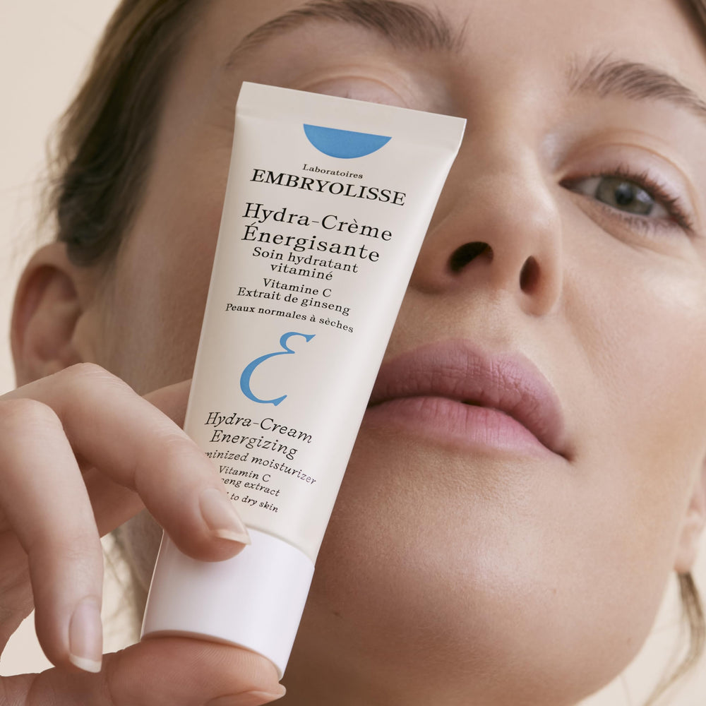 Embryolisse Vitamin C Energizing moisture bottle with travel-friendly packaging.