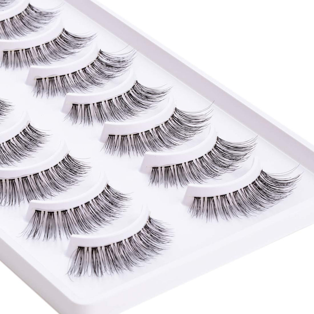EMEDA 005 cat-eye 3D demi wispy lashes adding gentle lift and depth