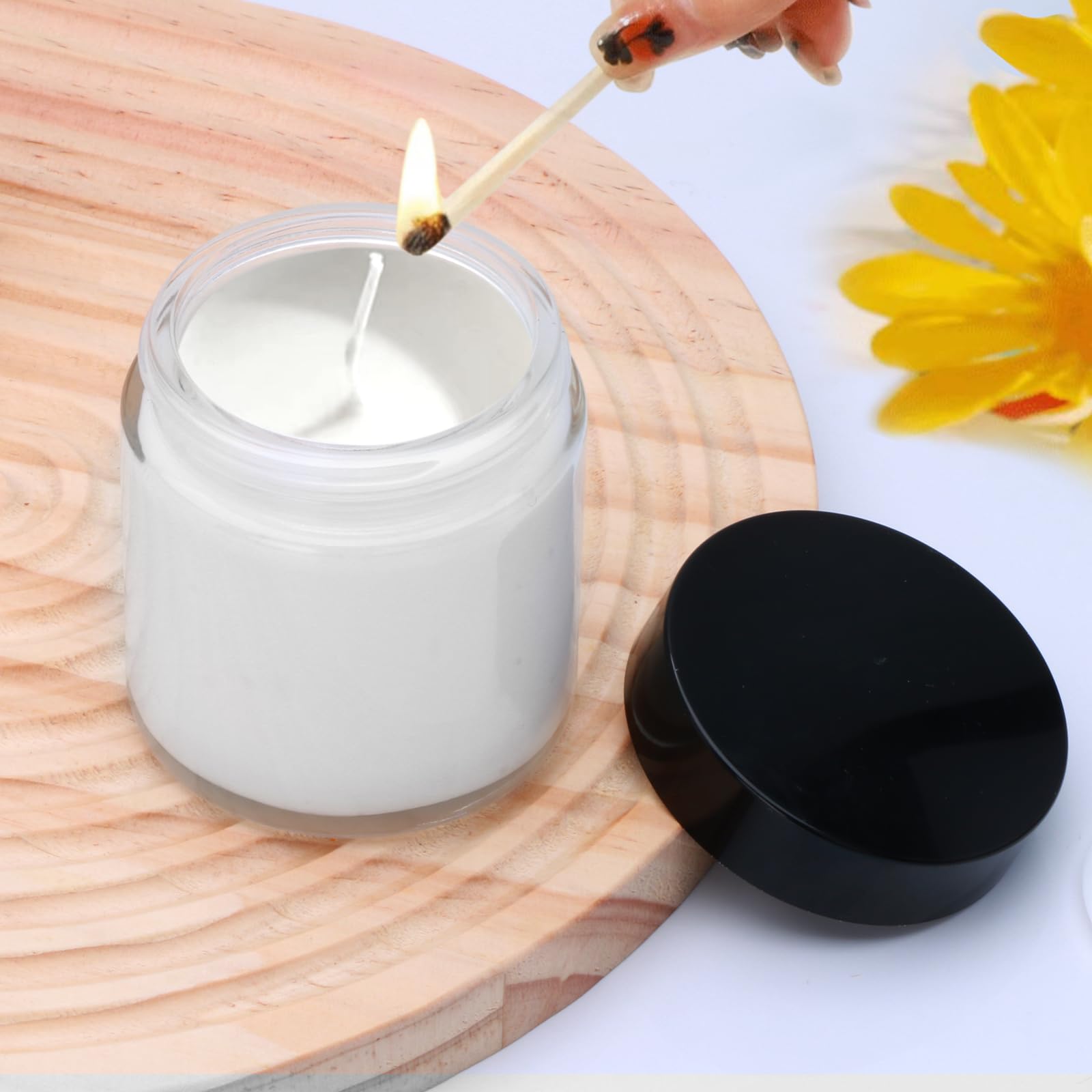 Encheng travel pack with jars demonstrates compact, portable cosmetic storage for trips.