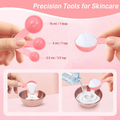 Entei measuring spoons in three sizes enable precise mask formulations.