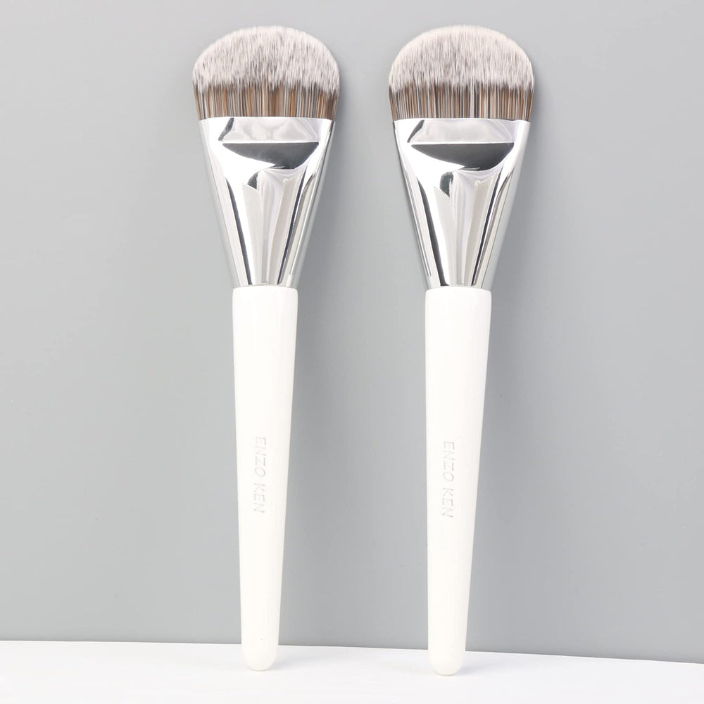 ENZO KEN makeup kit setup showcase featuring flat foundation brush