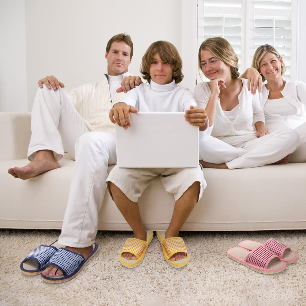 Eorbow corduroy-wrapped slippers are reusable and easy to clean.